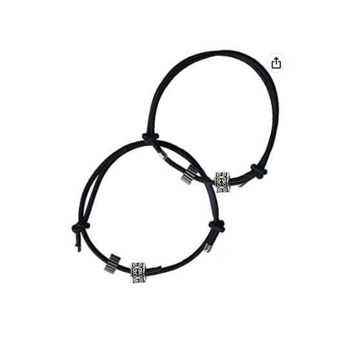 2Pcs Bracelet Car Window Breaker Car Glass Breaker Wrist Strap with Tungsten Carbide Bead Car Emergency Escape Tool Car Safety Bracelet Tempered Glass Breaker Rescue Tool Portable Vehicle Rapid Escape