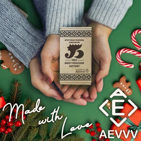 AEVVV Unfinished Russian Christmas Crafts Set 7 pcs Unpainted Christmas Nesting Dolls Blank Paint Your Own Matryoshka Father Frost Snow Maiden Snowman